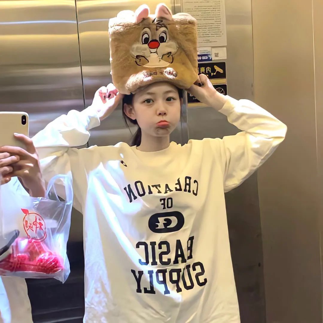 三个女儿把老爸宠上天